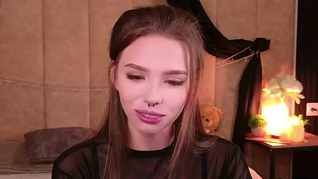 Sierra Fane online show from 09/20/25, 05:52