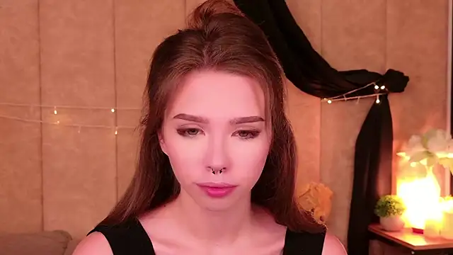 Sierra Fane online show from 09/25/25, 05:44