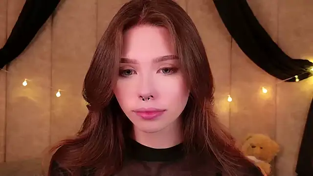 Sierra Fane online show from 10/03/25, 05:48