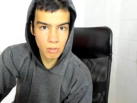 seigfried0 online show from 03/02/25, 07:12