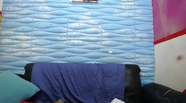 seigfried0 online show from 03/03/25, 10:31