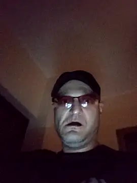 Snapshot of Luci1982Brazzers chatting on 10/07/25, 08:17 Luci1982Brazzers online show from 10/07/25, 08:17