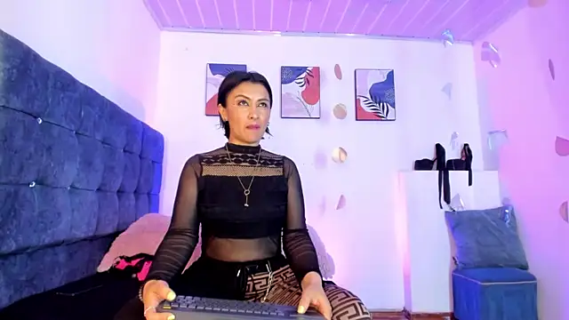 lilith catt online show from 03/17/25, 07:58