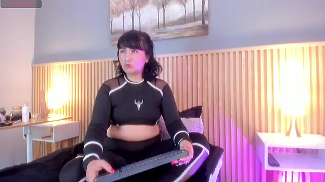lilith catt online show from 10/09/25, 07:34
