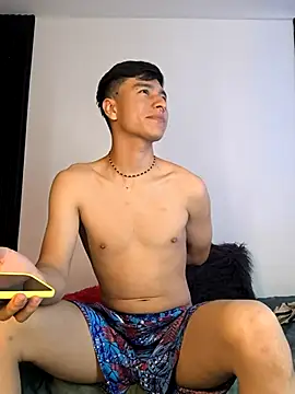 Snapshot of Andres_Sebas chatting on 02/20/25, 08:25 Andres Sebas online show from 02/20/25, 08:25