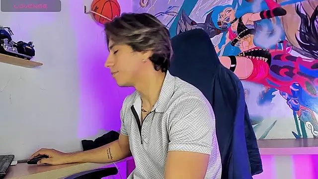 Snapshot of Allex_Cano chatting on 09/20/25, 07:15 Allex Cano online show from 09/20/25, 07:15