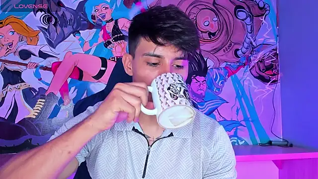 Snapshot of Allex_Cano chatting on 12/05/25, 06:59 Allex Cano online show from 12/05/25, 06:59