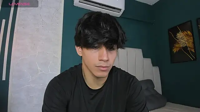 Allex Cano online show from 04/23/26, 02:24