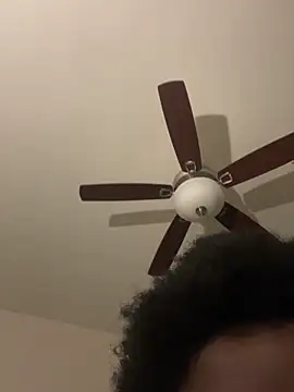 Snapshot of Deshay30 chatting on 12/22/25, 12:07 Deshay30 online show from 12/22/25, 12:07