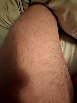 Snapshot of mauroxx08 chatting on 03/17/25, 11:32 mauroxx08 online show from 03/17/25, 11:32