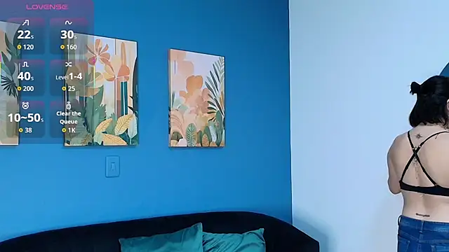 Zamira Taylor online show from 10/23/25, 03:50