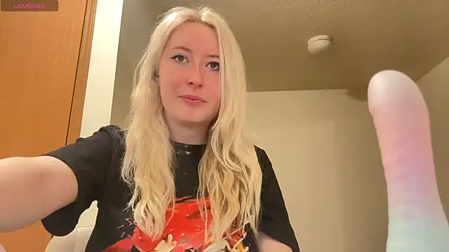 Snapshot of ashisscene chatting on 01/10/26, 03:19 ashisscene online show from 01/10/26, 03:19