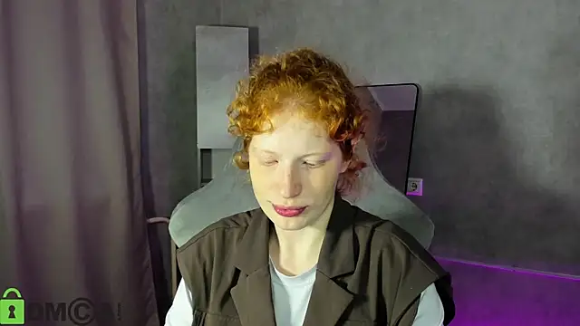 Sandra Wi1son online show from 09/11/25, 01:28