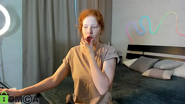 Sandra Wi1son online show from 10/16/25, 01:28