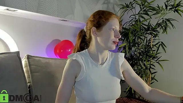 Sandra Wi1son online show from 02/05/26, 01:43