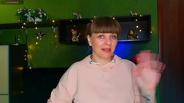 VeronikawGold online show from 02/02/26, 05:55