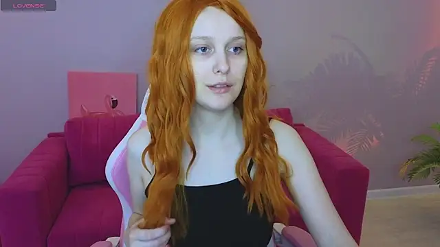 KristinMoore online show from 03/15/25, 09:09