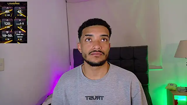 eross chipre  online show from 03/24/26, 03:22