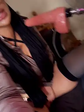 Marilyn Monroee online show from 06/26/26, 11:42