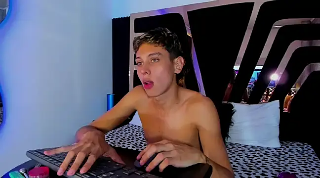 Noahoconor online show from 02/28/25, 04:20