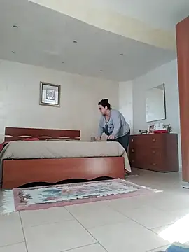 Dolcecurvy online show from 11/16/25, 11:27