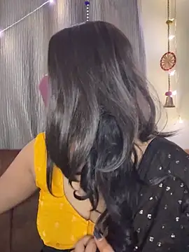 Dishasarmaa05 online show from 10/23/25, 01:54