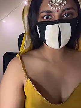 Dishasarmaa05 online show from 04/19/26, 02:38