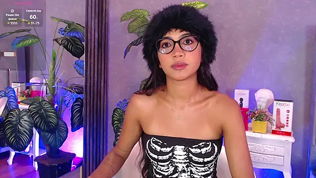 Tyla Ks online show from 02/06/26, 07:39