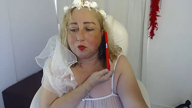 Mature 2025 online show from 10/22/25, 05:02