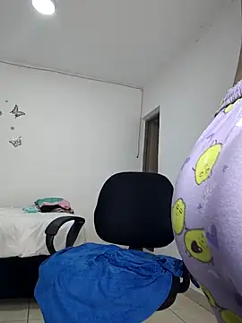 sophia ramirez12 online show from 09/30/25, 04:06