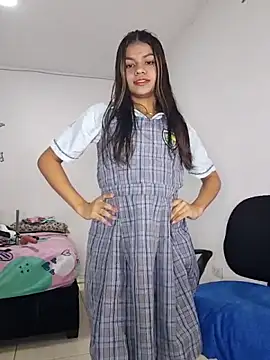 sophia ramirez12 online show from 10/09/25, 11:36