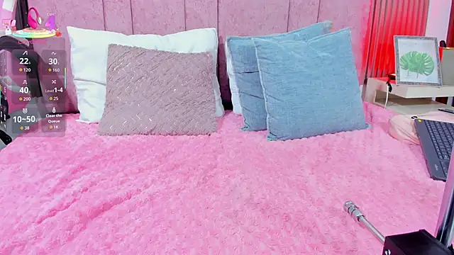 cutie sarax1 online show from 11/23/25, 01:11