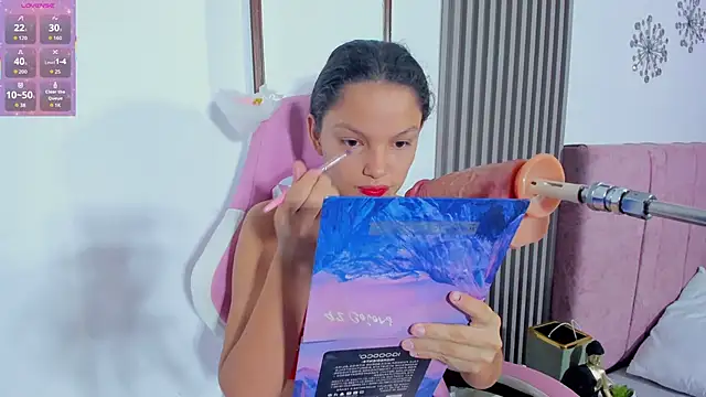 cutie sarax1 online show from 12/22/25, 12:13