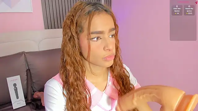 honey sofii  online show from 04/23/26, 11:31