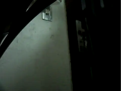 Snapshot of Mthondo-qinile chatting on 11/12/25, 08:41 Mthondo-qinile online show from 11/12/25, 08:41