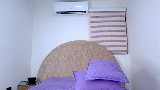 abigail fx online show from 11/21/25, 03:05