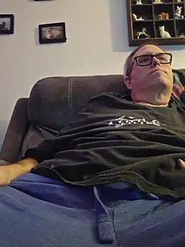 Smallone327 online show from 03/02/26, 07:37