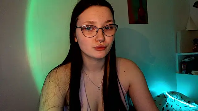 milliedoll online show from 02/18/26, 04:03