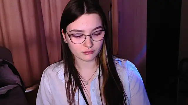 milliedoll online show from 04/23/26, 12:29