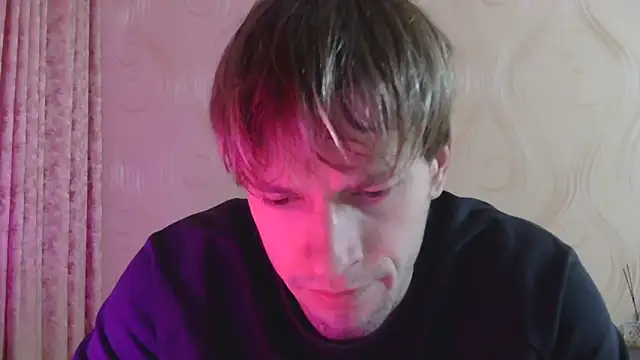 Snapshot of frama666 chatting on 02/02/26, 04:06 frama666 online show from 02/02/26, 04:06