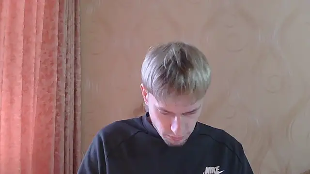 Snapshot of frama666 chatting on 02/14/26, 02:14 frama666 online show from 02/14/26, 02:14