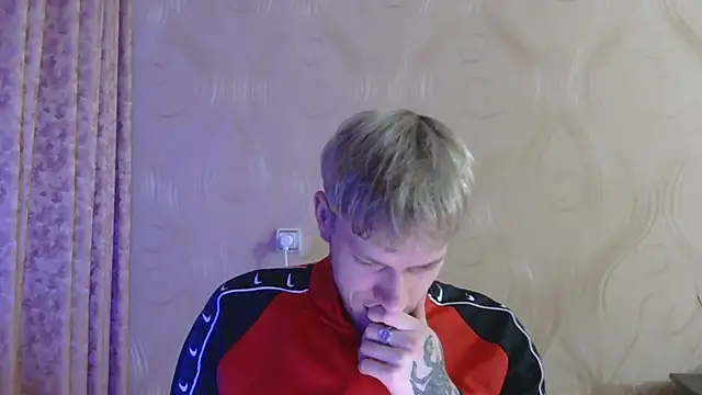 Snapshot of frama666 chatting on 02/17/26, 09:21 frama666 online show from 02/17/26, 09:21