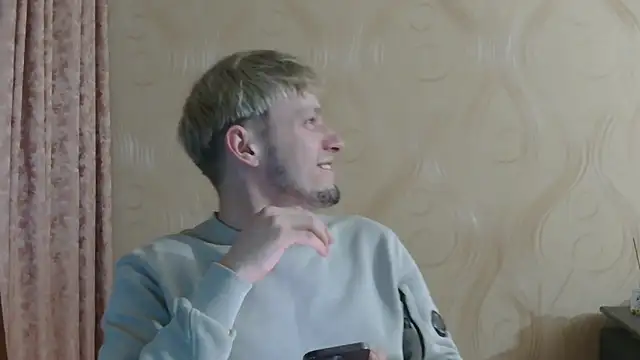 Snapshot of frama666 chatting on 02/23/26, 09:01 frama666 online show from 02/23/26, 09:01