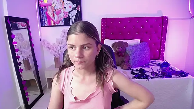 Snapshot of ValeAmayaa chatting on 03/17/25, 09:23 ValeAmayaa online show from 03/17/25, 09:23