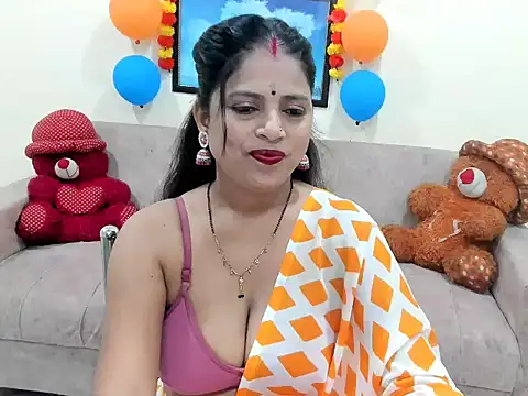 leahgotiii online show from 09/19/25, 03:30