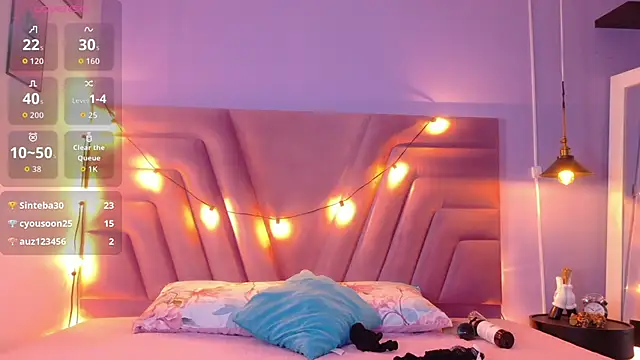 innocenthazel online show from 11/08/25, 02:45