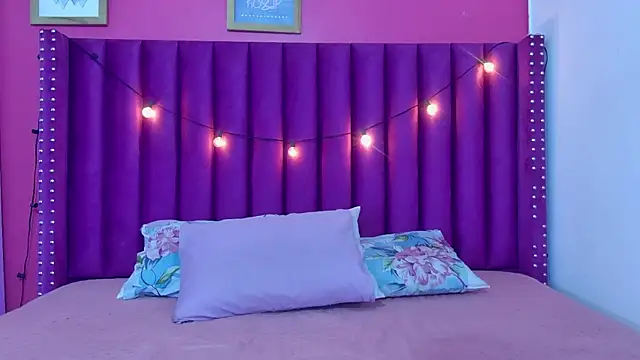 innocenthazel online show from 04/14/26, 02:50