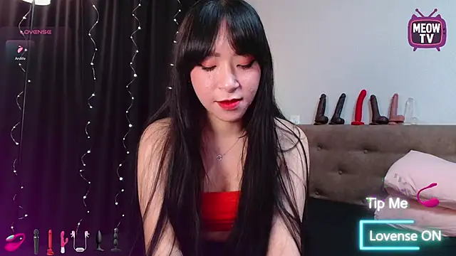 miyakimi0101 online show from 10/03/25, 11:46