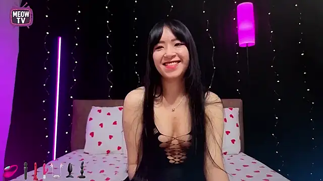 Snapshot of miyakimi0101 chatting on 05/06/26, 12:41 miyakimi0101 online show from 05/06/26, 12:41