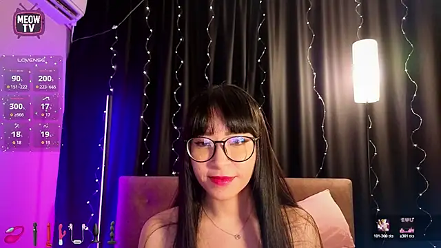 Snapshot of miyakimi0101 chatting on 06/03/26, 12:35 miyakimi0101 online show from 06/03/26, 12:35